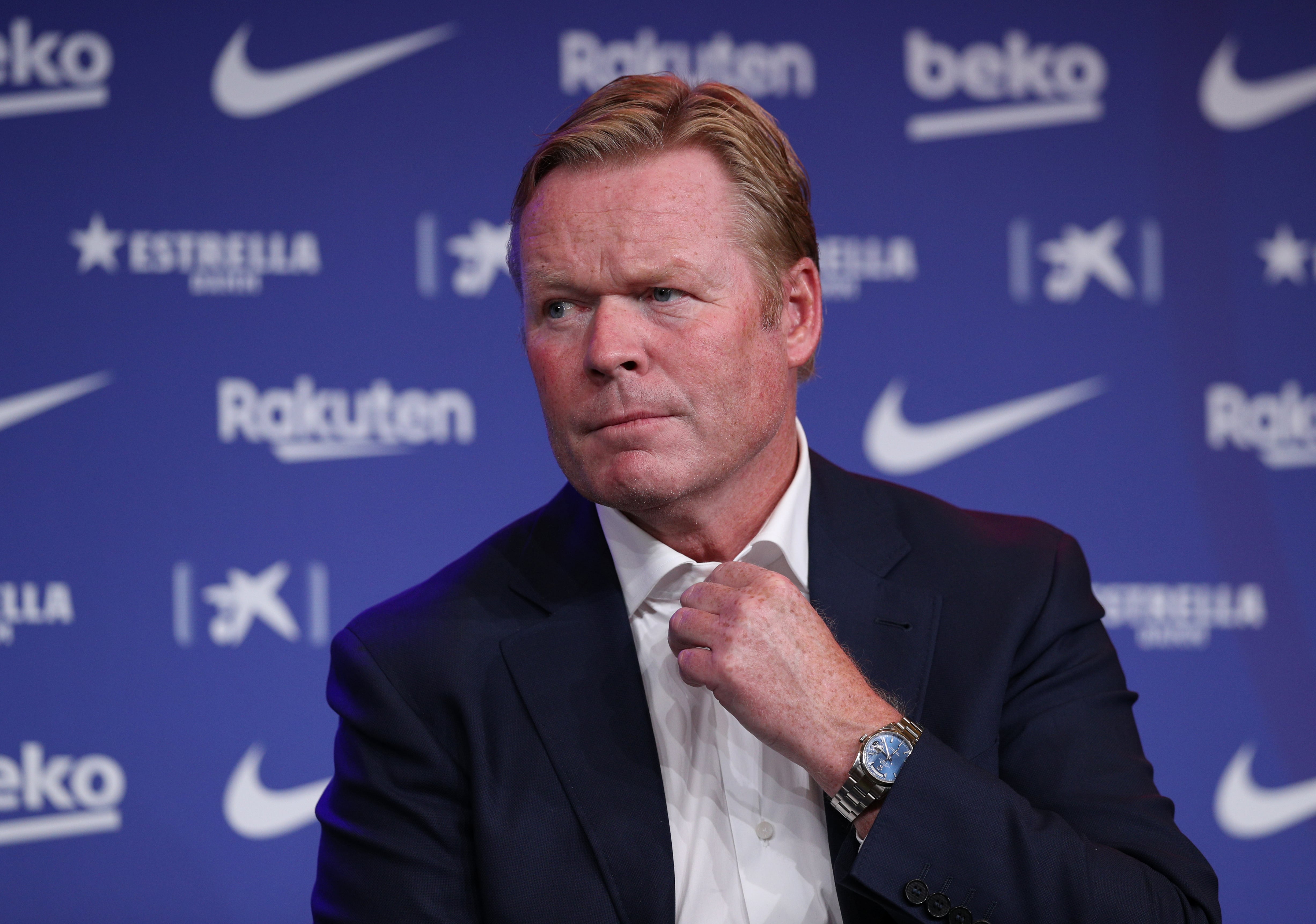 Ronald Koeman during his first press conference as FC Barcelona manager (by REUTERS/Albert Gea)