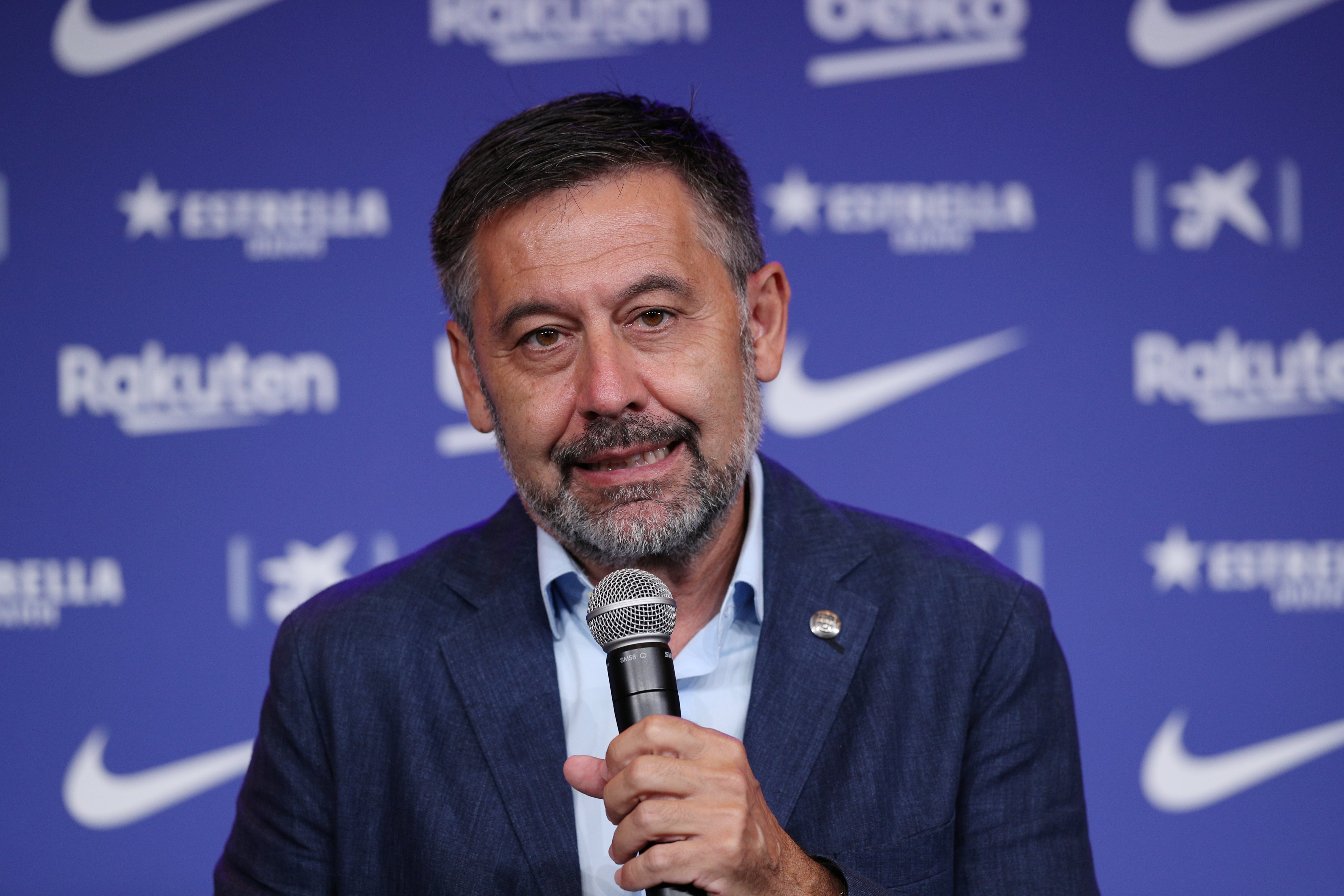 Josep Maria Bartomeu photographed at the unveiling of new signing Pedri in August, 2020 (by REUTERS/Albert Gea)