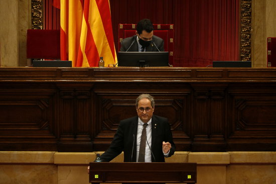 Ousted president Quim Torra addresses parliament during a debate on his removal from office, September 30, 2020 (by Guillem Roset)