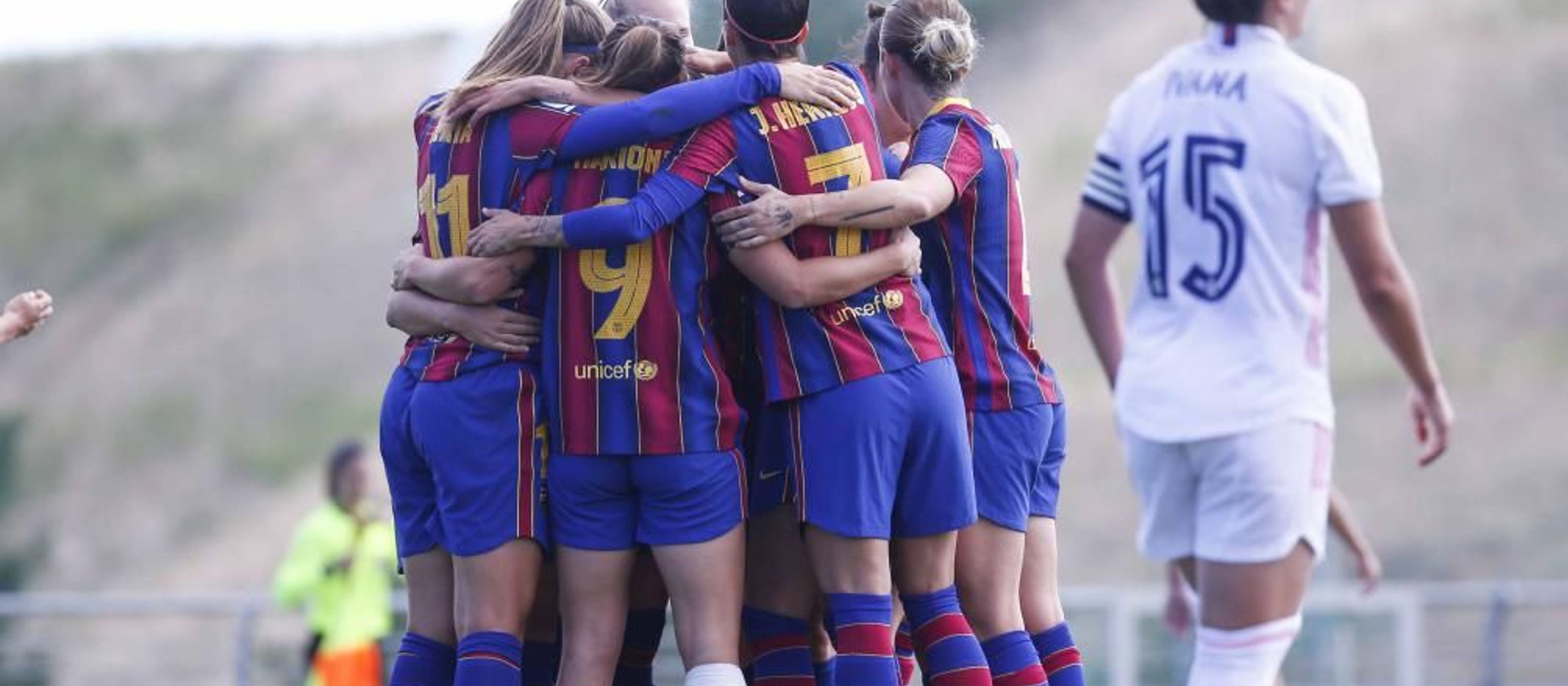FC Barça Femení players celebrate during the first women's 'clásico' against Real Madrid (image courtesy of FCBarcelona.com)