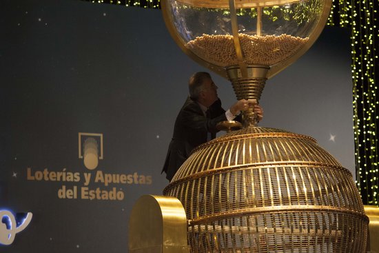 Image of the hall where Spain's Christmas lotto takes place every December 22, in 2015 (by Guillermo Sanz)