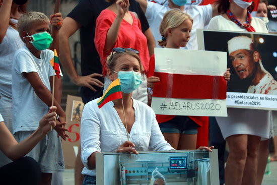 A protest in solidarity with the Belarussian opposition held in Barcelona in August 2020 (by Pere Francesch)