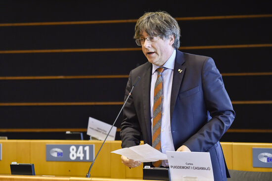 Former Catalan president and current MEP Carles Puigdemont, talking in the European Parliament plenary session, on January 19, 2021 (by European Parliament)