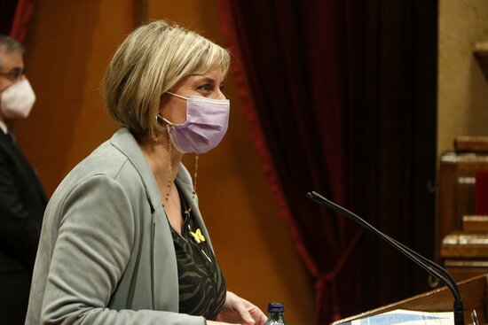 The Catalan health minister, Alba Vergés, on January 20, 2021 in Parliament (by Guillem Roset)