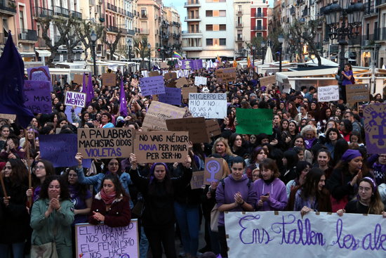 International Women's Day march in Tarragona, March 8, 2020 (by Mar Rovira)