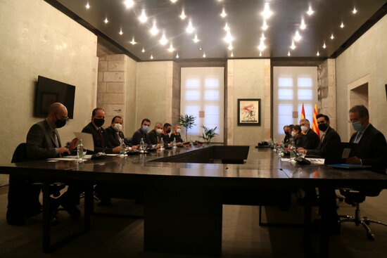 Photograph of the meeting between the Catalan government, Catalan police, and Spain's interior ministry, November 5, 2021 (by David Cobo)