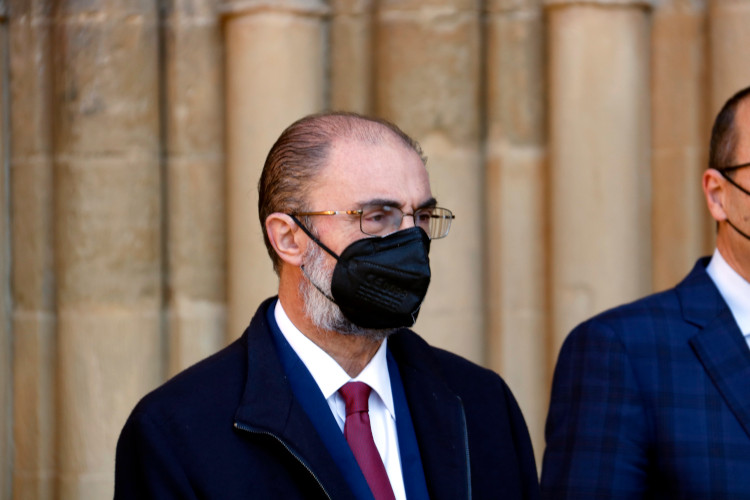 The president of Aragon, Javier Lambán, in a visit to the Sixena Monastery in February 2022 (by Laura Cortés)