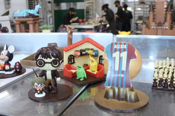 Some of the most popular Easter Cakes for 2022 featuring Harry Potter and FC Barcelona Femení star Alexia Putellas (by Lourdes Casademont)