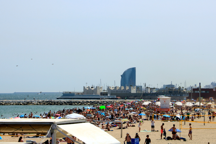 Barcelona's Bogatell beach on May 21, 2022 (by Laura Fíguls)
