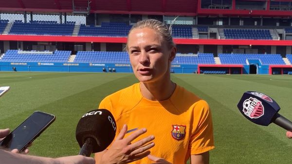 Barça Femení star Fridolina Rolfö speaks with the media ahead of the 2022 Champions League Final (by Cillian Shields)