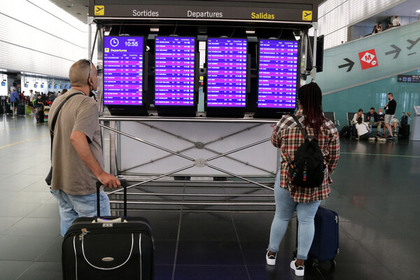 Airport passenger numbers inch towards pre-pandemic levels in June but fall short