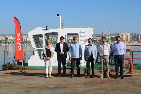 Presentation of the E-Ship at Vilanova i la Geltrú port (By Àlex Recolons)