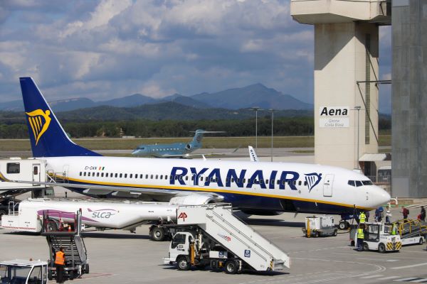 Ryanair calls on authorities for incentives to expand flight