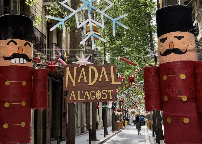 A picture of Carrer Finlàndia's decorations