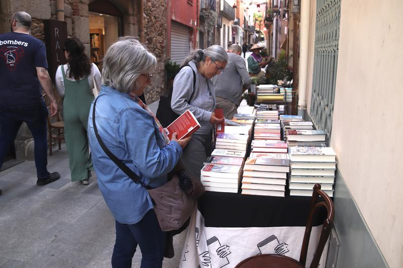 Calonge celebra "la festa major del llibre" en la cinquena diada de Sant Jordi com a 'booktown'