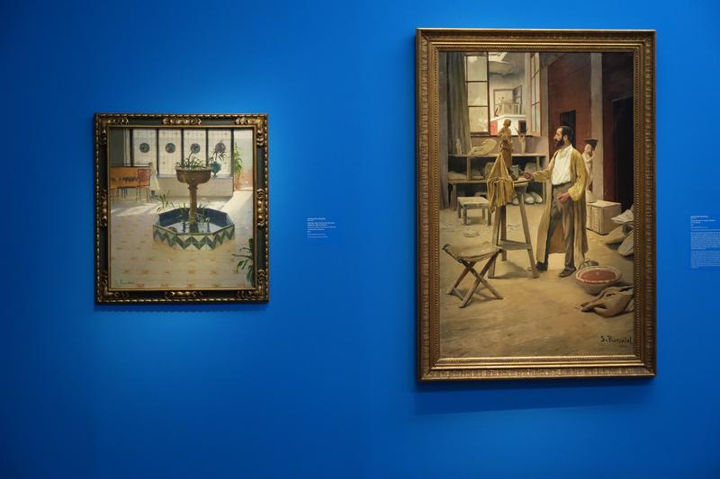 One of the exhibition rooms 'Modern Barcelona. From Gaudí to Picasso' at the Kunsthalle München