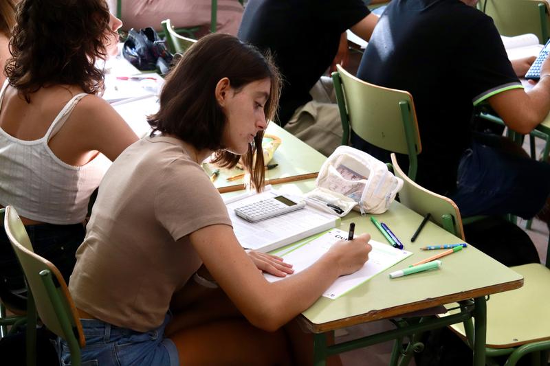 A secondary school student Sitges