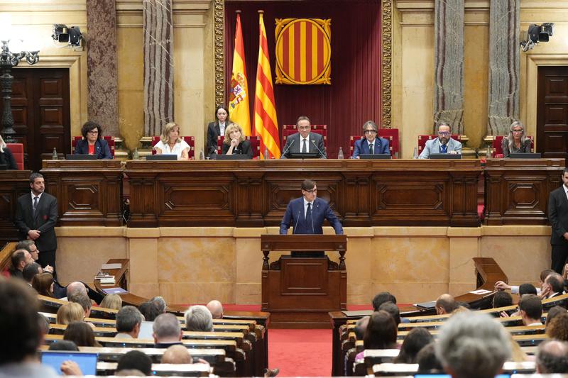 Illa anuncia que la Generalitat comprarà part de l'habitatge dels majors de 40 anys que no puguin accedir a una hipoteca