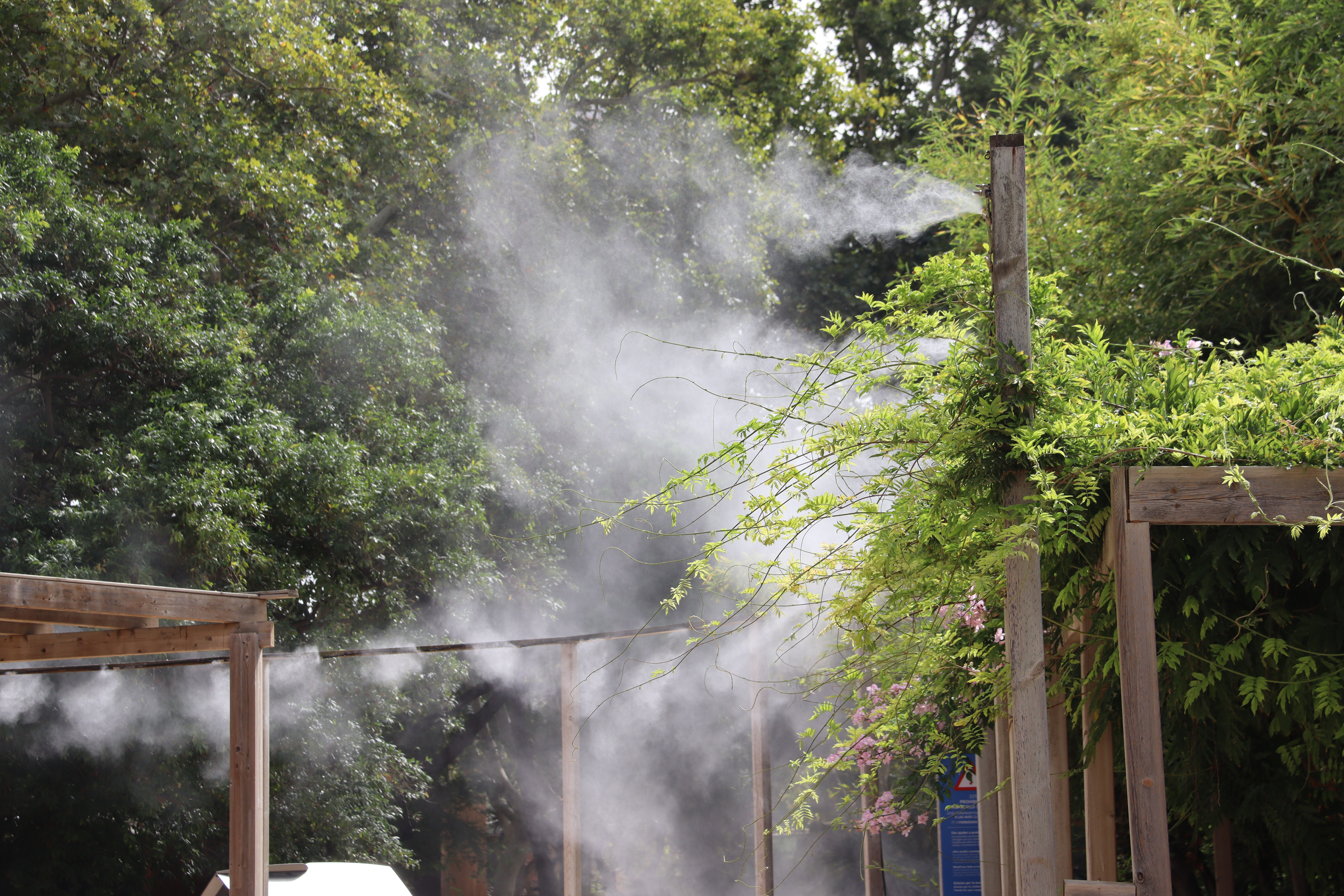 Water sprinklers in the Barcelona Zoo to cool visitors