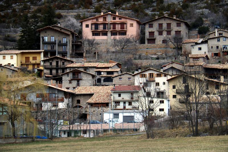 Lack of housing units in the northern town of Gósol in the Catalan Pyrenees is one of the main problems the municipality faces