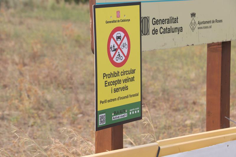 A sign announcing that it is prohibited to enter the Cap de Creus Natural Park