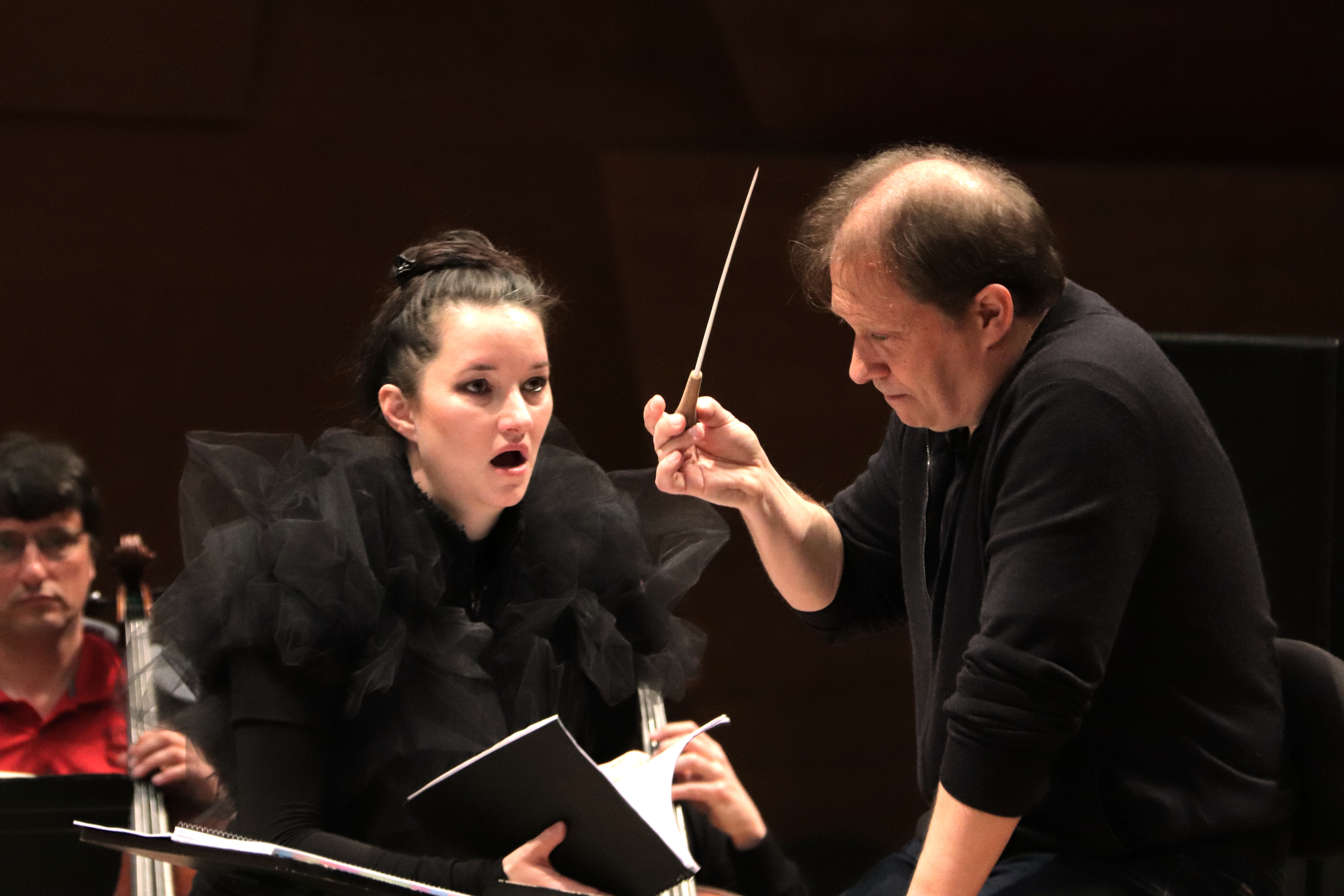 Conductor Ludovic Morlot and soprano Anna Prohaska during a rehearsal of the 'Dream Requiem' piece by Rufus Wainwright in Barcelona's L'Auditori on January 23, 2025