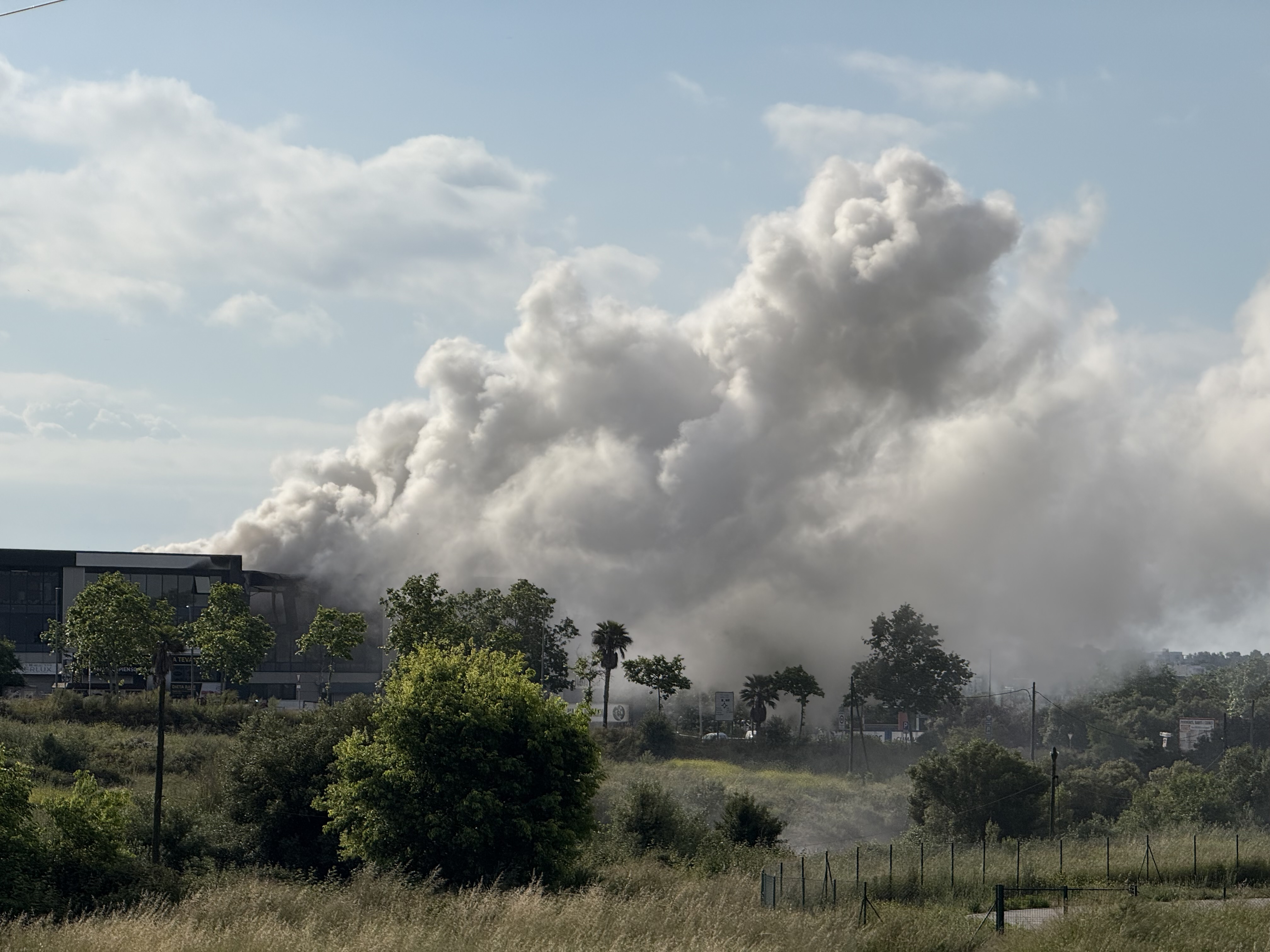 Toxic chlorine cloud in a Vilanova i la Geltrú warehouse