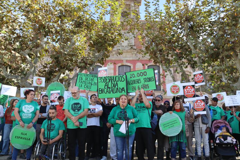 La PAH demana a Sánchez regular el lloguer social o cedir les competències a les CCAA arran de la decisió del TC