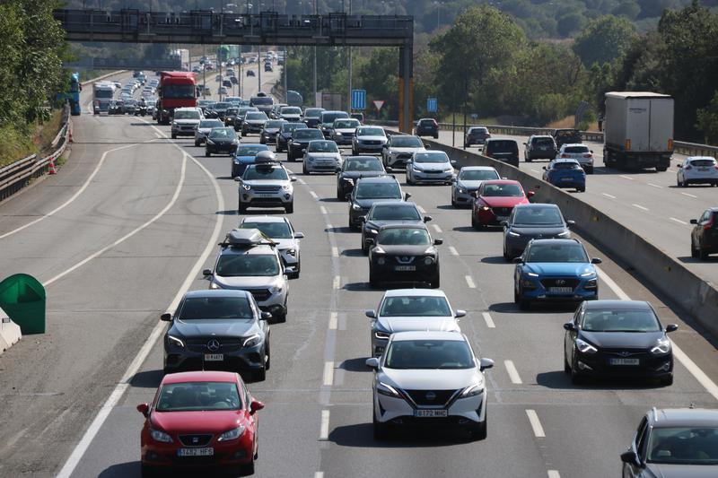 Traffic on the AP-7 motorway