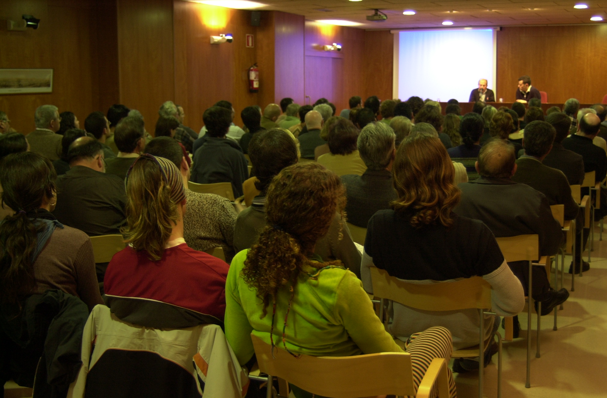 Enric Marco speaking to dozens of people about his fabricated experiences in a Nazi concentration camp, March 2005