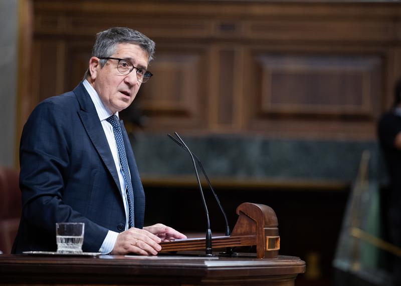 Patxi López acusa Feijóo "d'infantilisme" pels atacs a Sánchez per l'apagada i li retreu "estendre la sensació del caos"