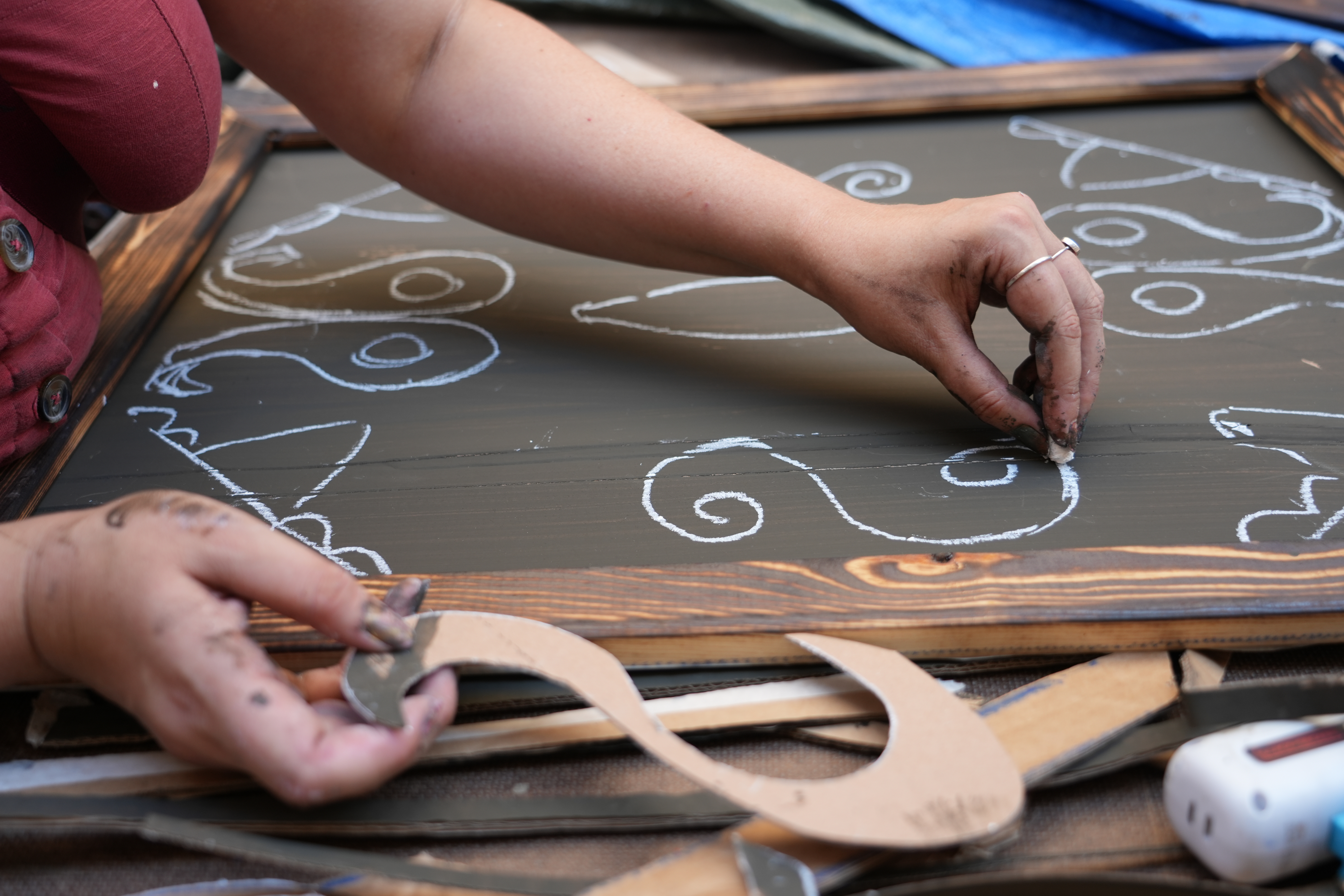 Preparations on Carrer de la Perla in Gràcia