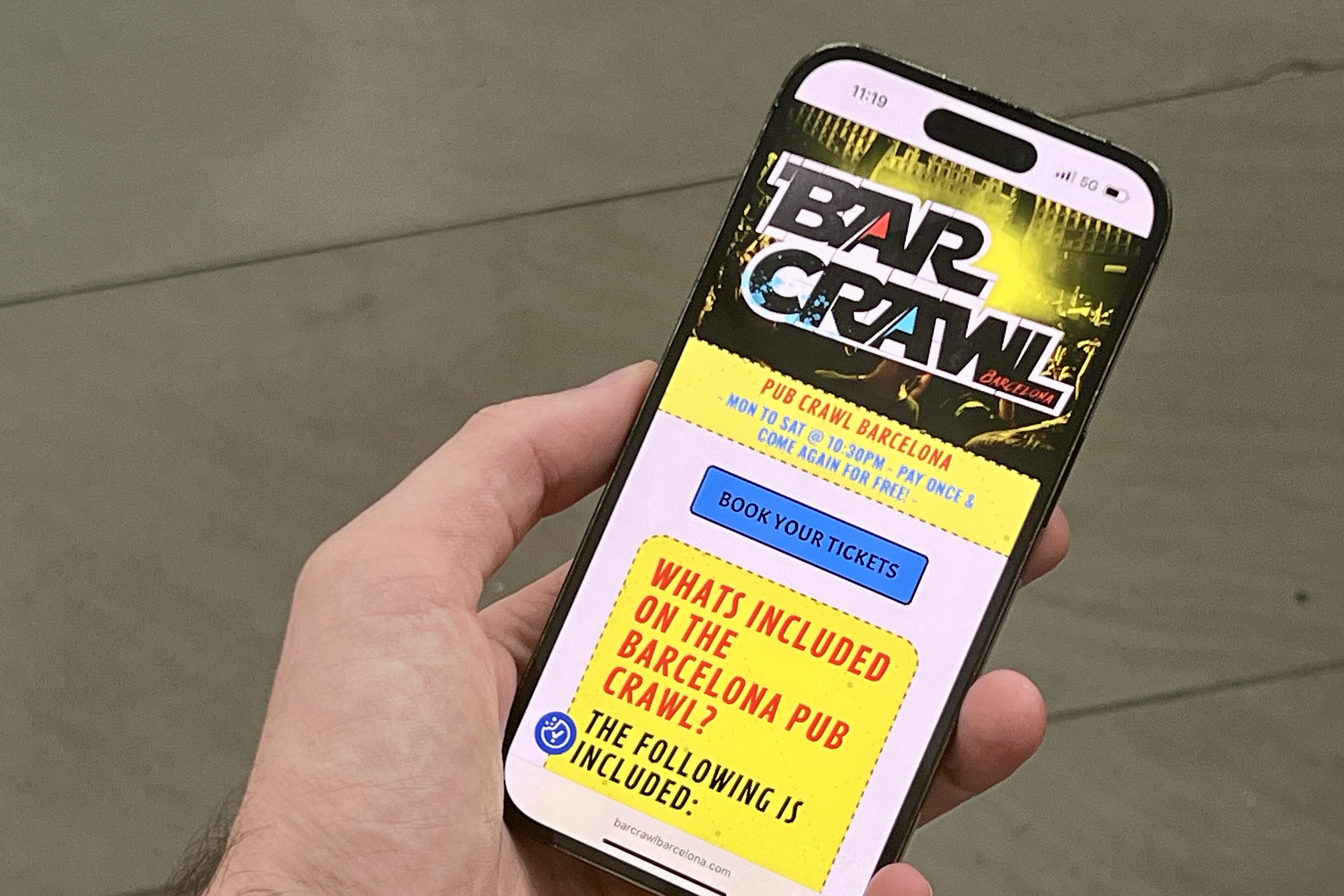 One of the many websites promoting pub crawls across Barcelona