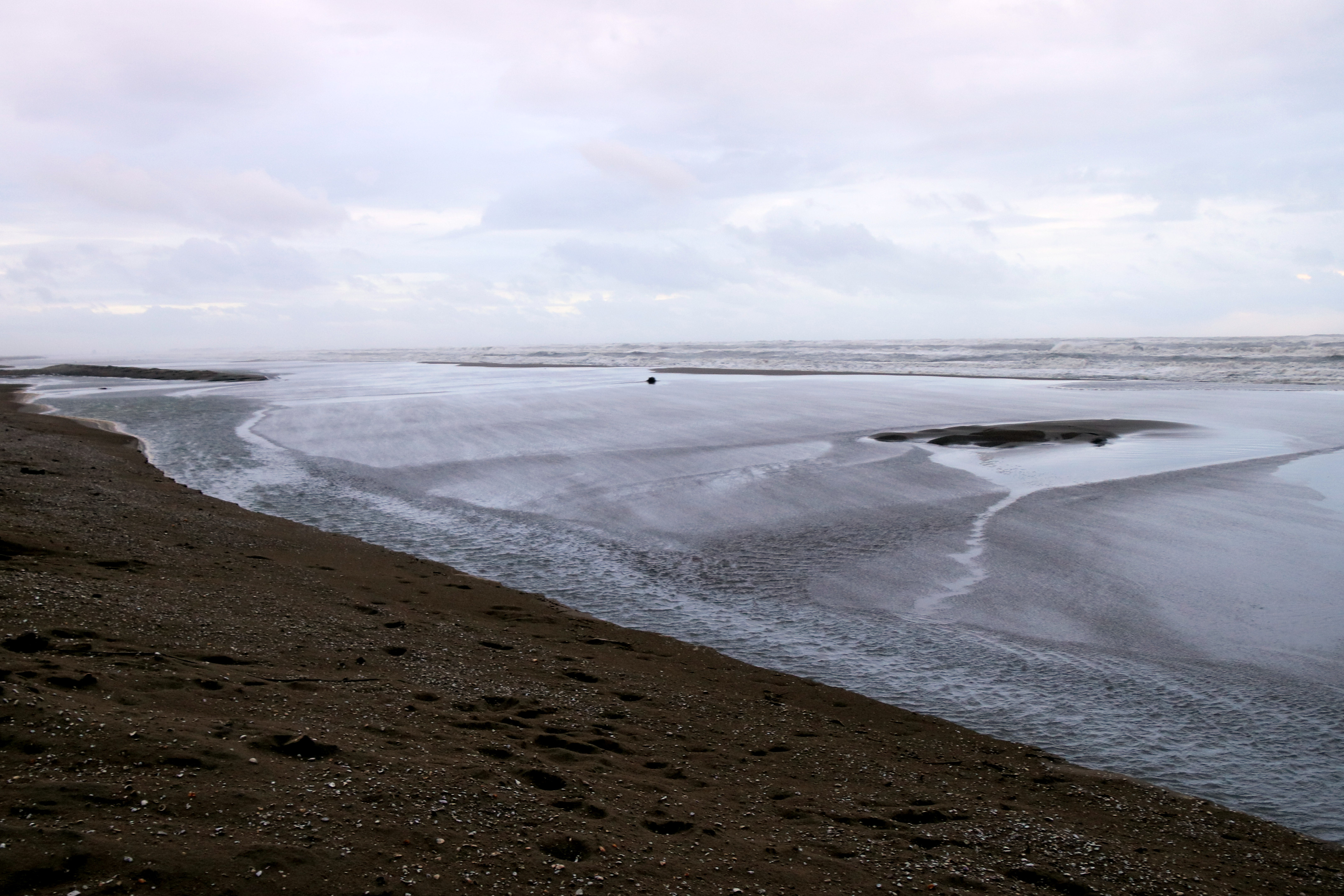 Trabucador isthmus flooded after the storm on February 7, 2023