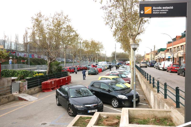 Area beside Parets del Vallès train station where a Park&Ride parking spot will be installed