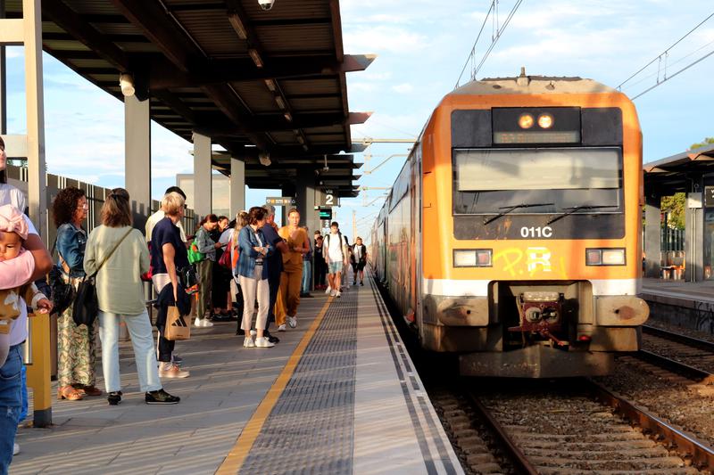 Rodalies train station in Cubelles with passengers waiting to get on the R2 South line on October 2, 2024