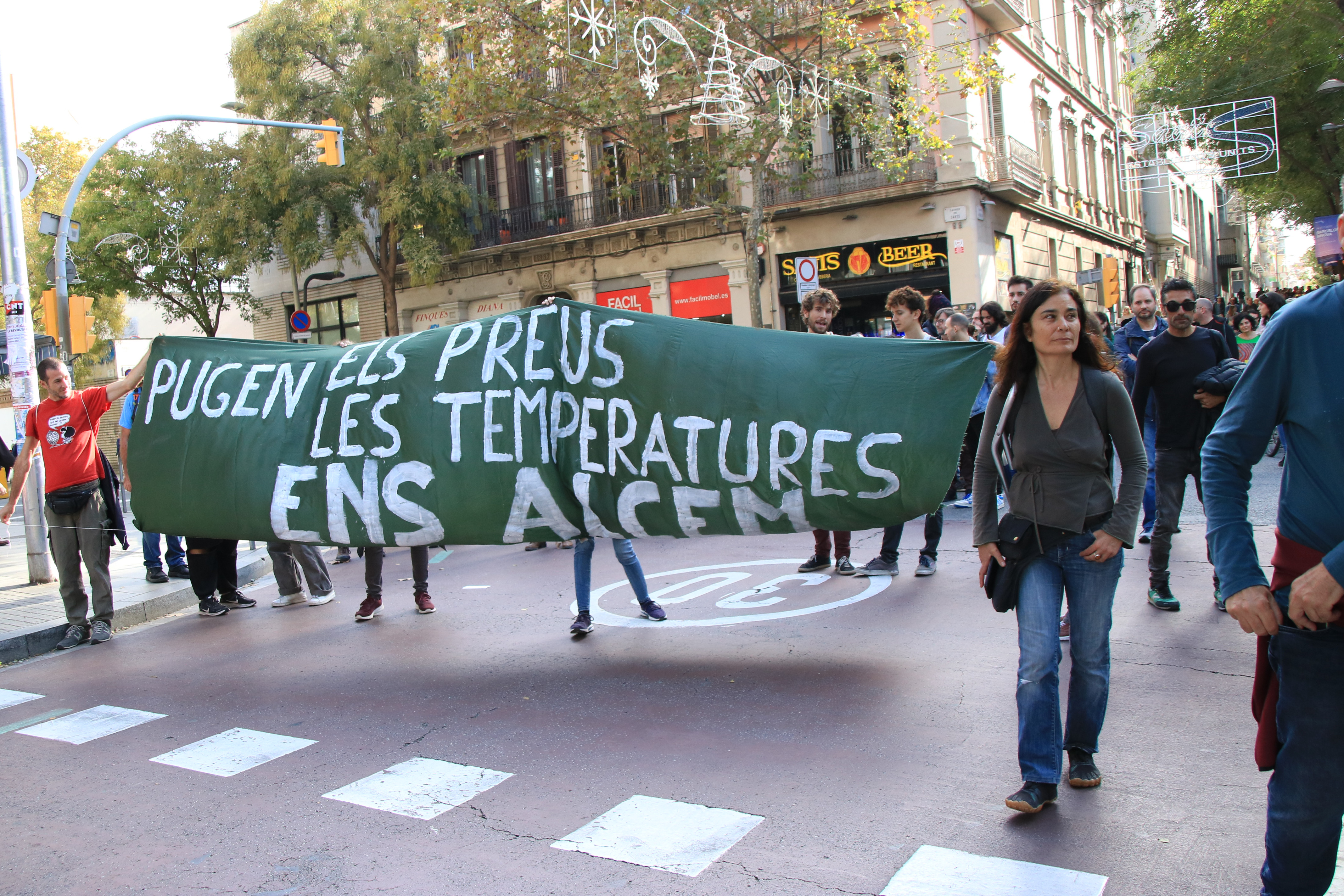 Protest in Barcelona's Sants neighborhood against COP27 Climate Conference on November 12, 2022