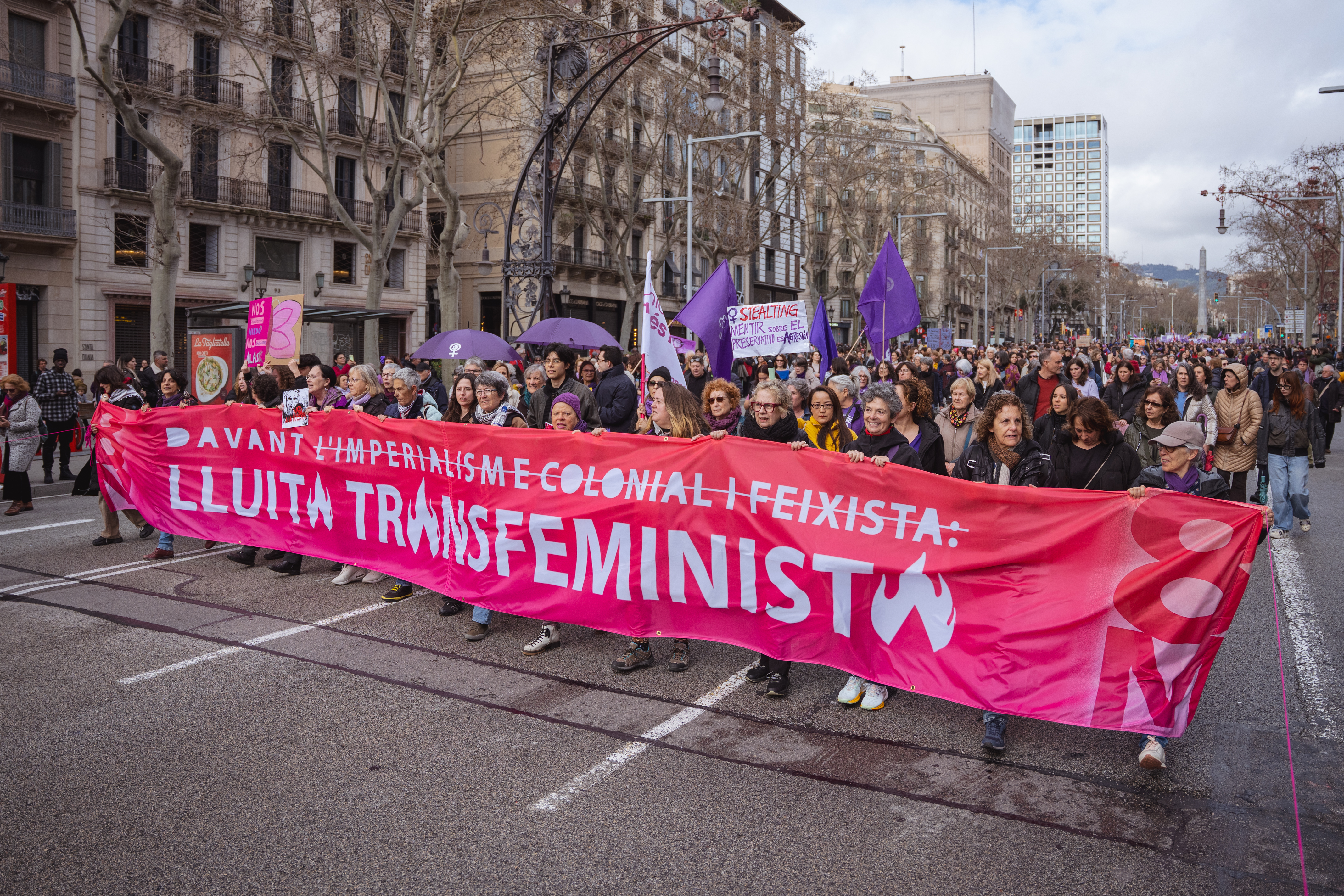 The head of the International Women's Day march in Barcelona organized by Assemblea 8-M