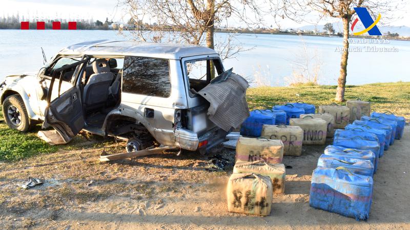 Material of a dismantled hashish trafficking organization confiscated by Catalan police, March 2023