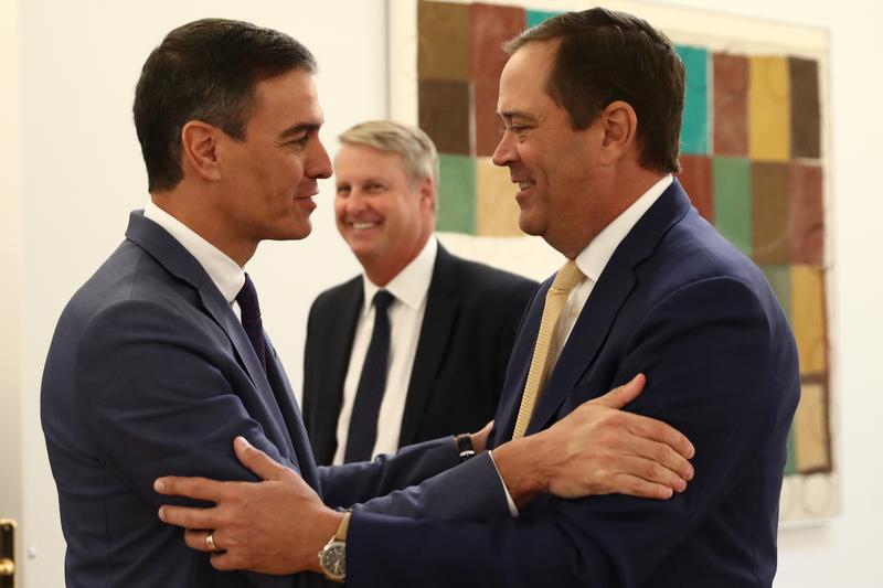 Spanish PM Pedro Sánchez meets with president and CEO of Cisco Systems, Chuck Robbins