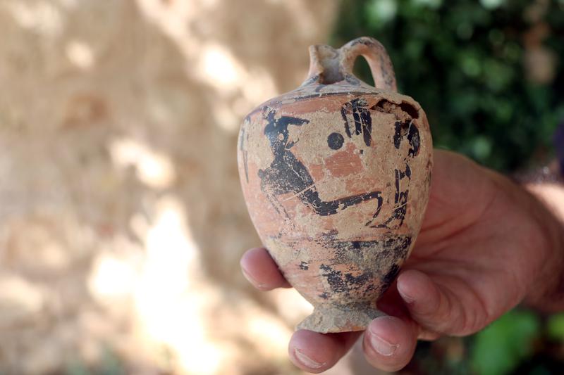 The jug found in Empúries