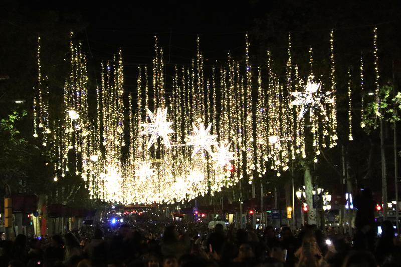 Thousands attend the switching on of the Barcelona Christmas lights on Passeig de Grácia