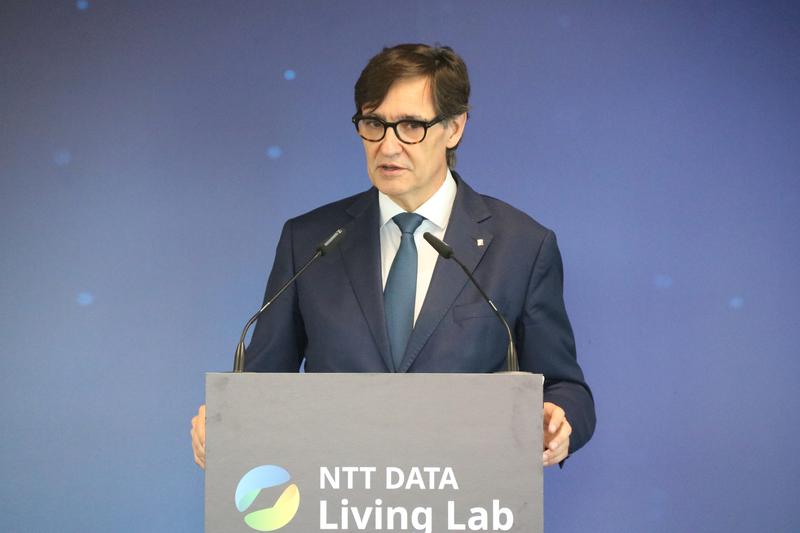 President Salvador Illa at the Barcelona office of the Japanese company NTT Data