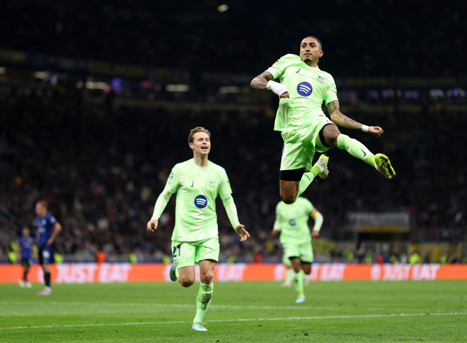Raphinha of FC Barcelona celebrates scoring his team's third goal