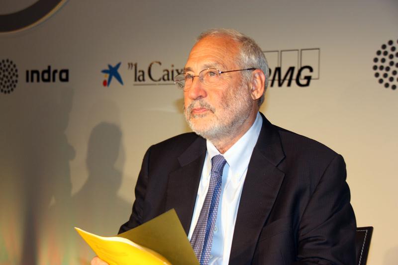 US economist Joseph Stiglitz during a conference in the Cercle d'Economia lobby on June 3, 2011