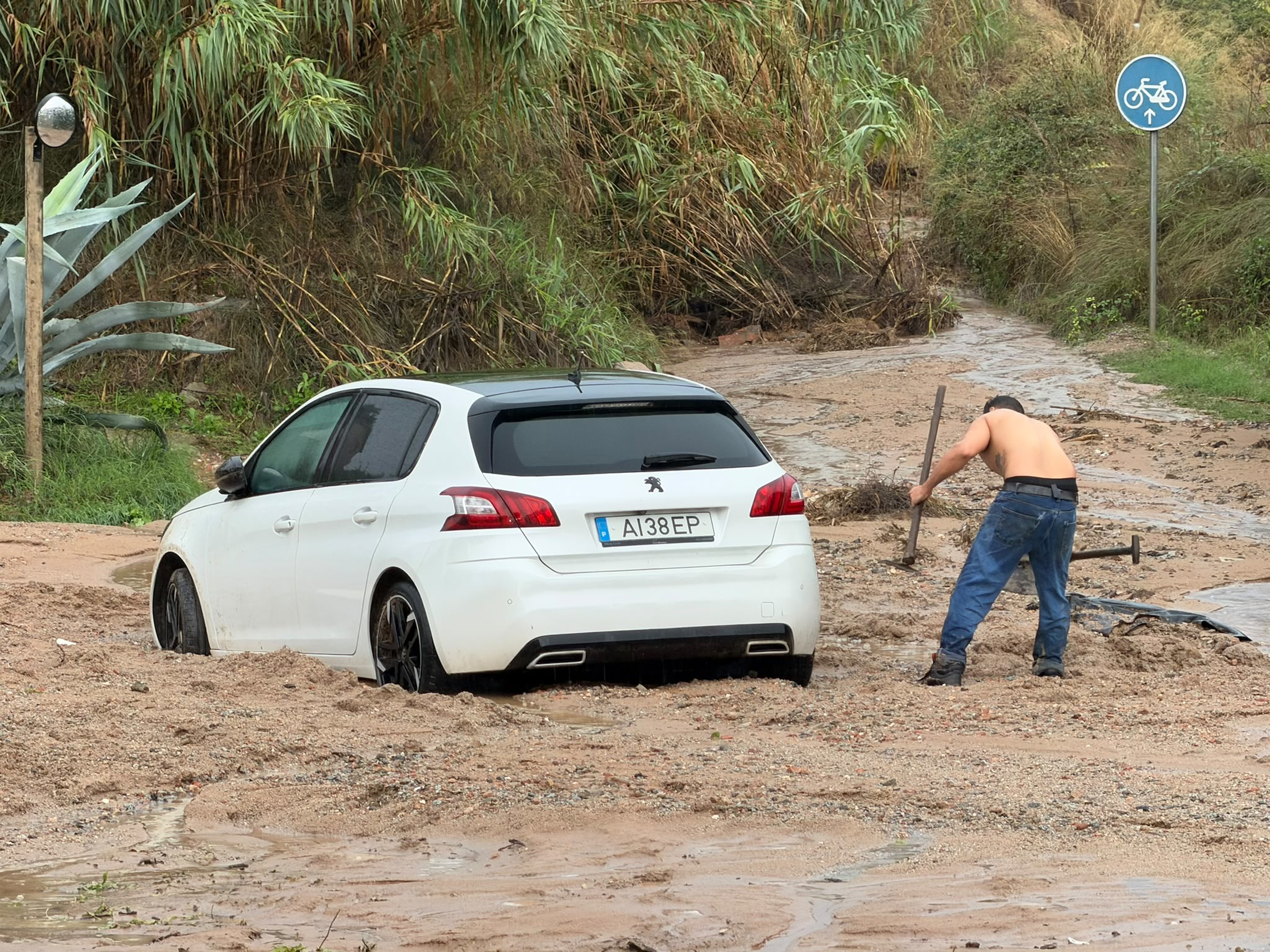 Car stuck in the mud in Granollers