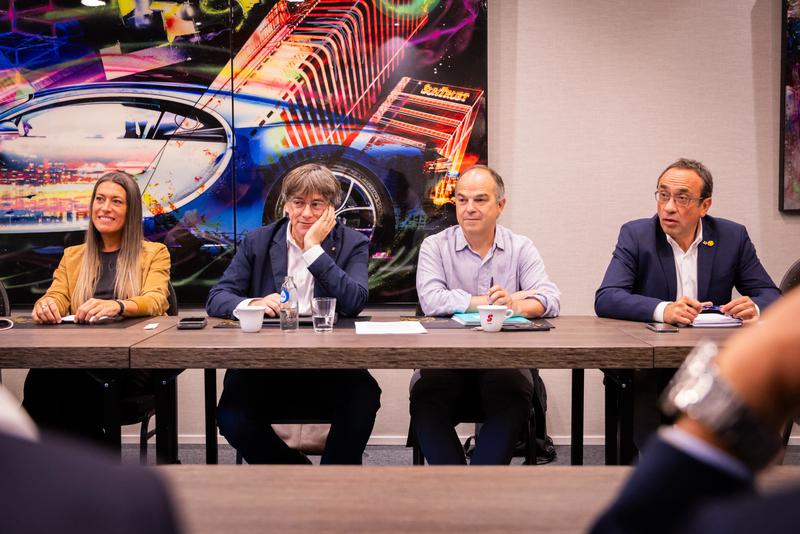 Junts leadership, including former Catalan president Carles Puigdemont, in a meeting in Brussels