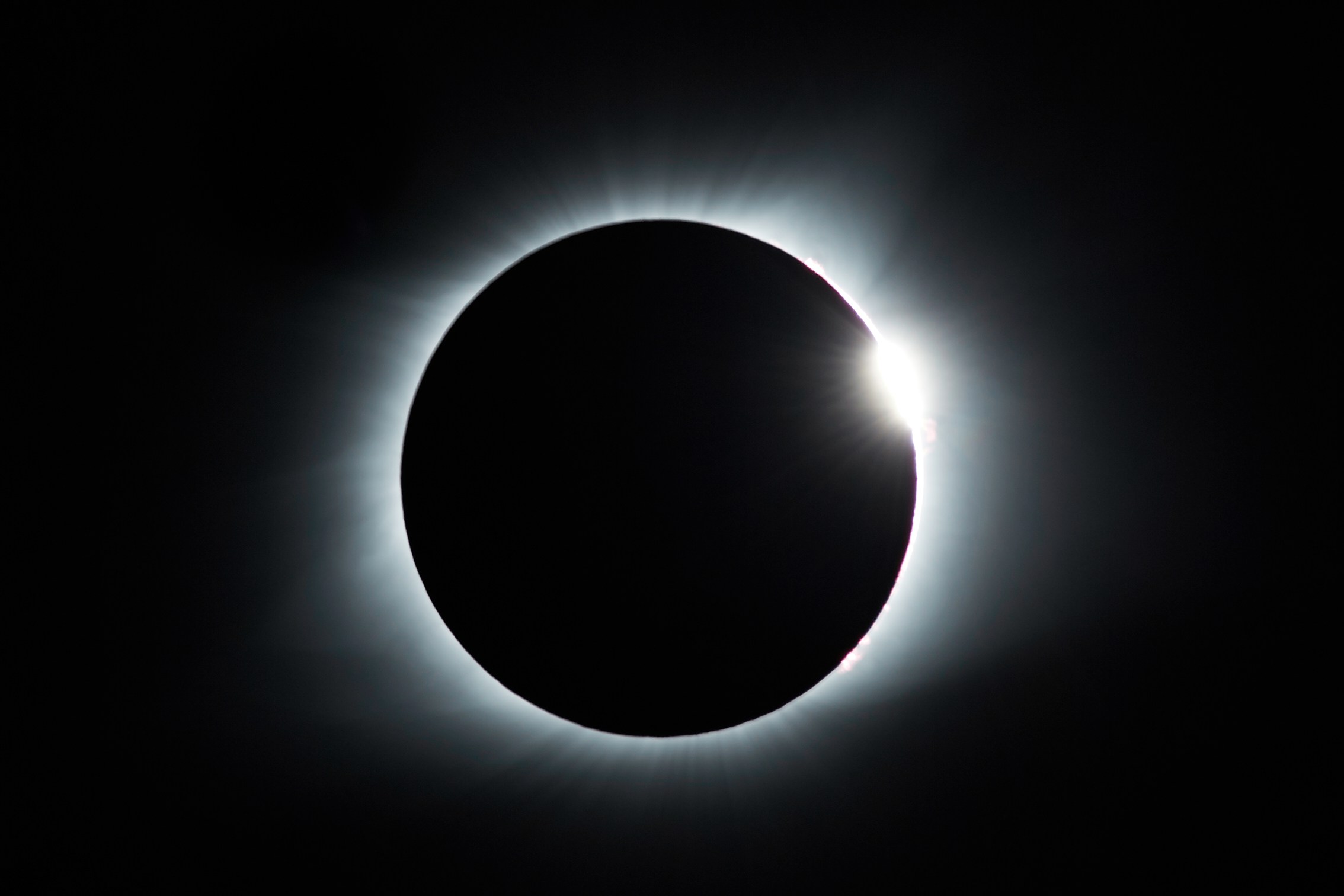 A photo of the 2017 total solar eclipse in Kentucky, US