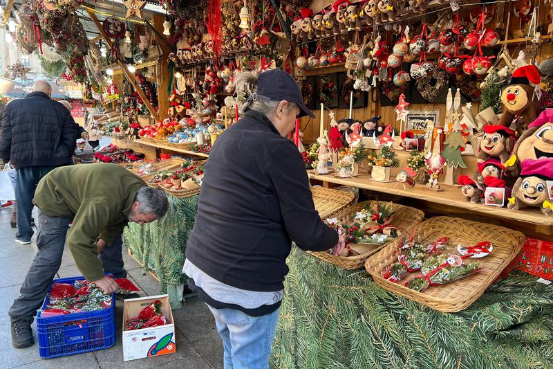 One of the 192 stands at Barcelona's 2022 Santa Llúcia Christmas market
