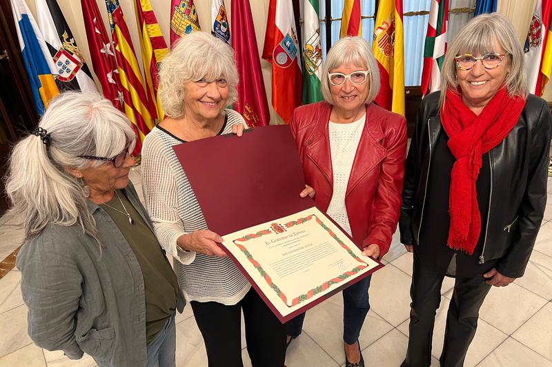 The sisters of Salvador Puig Antich receive a declaration of "recognition and reparation" on October 16. 